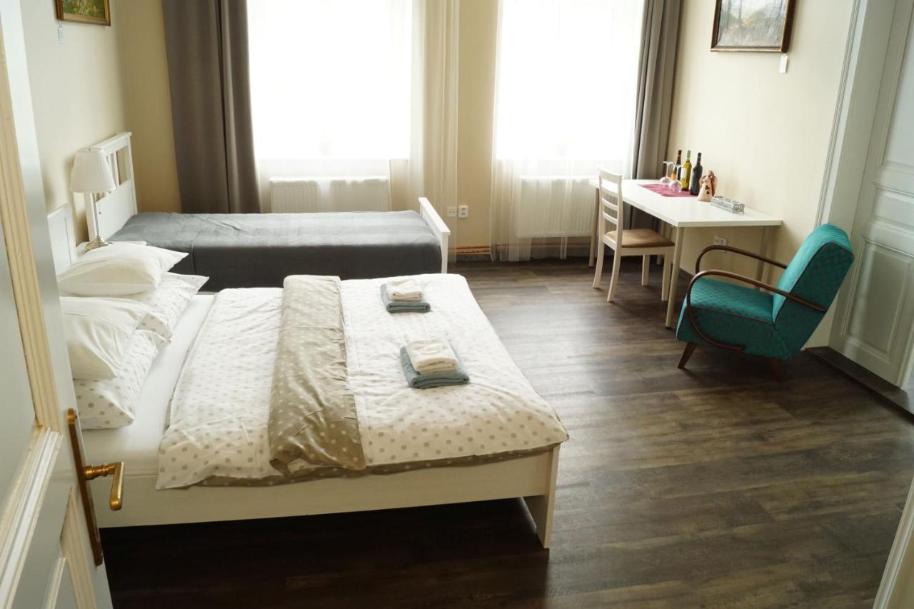 Apartmany Mary ลิโตเมริเซ ภายนอก รูปภาพ