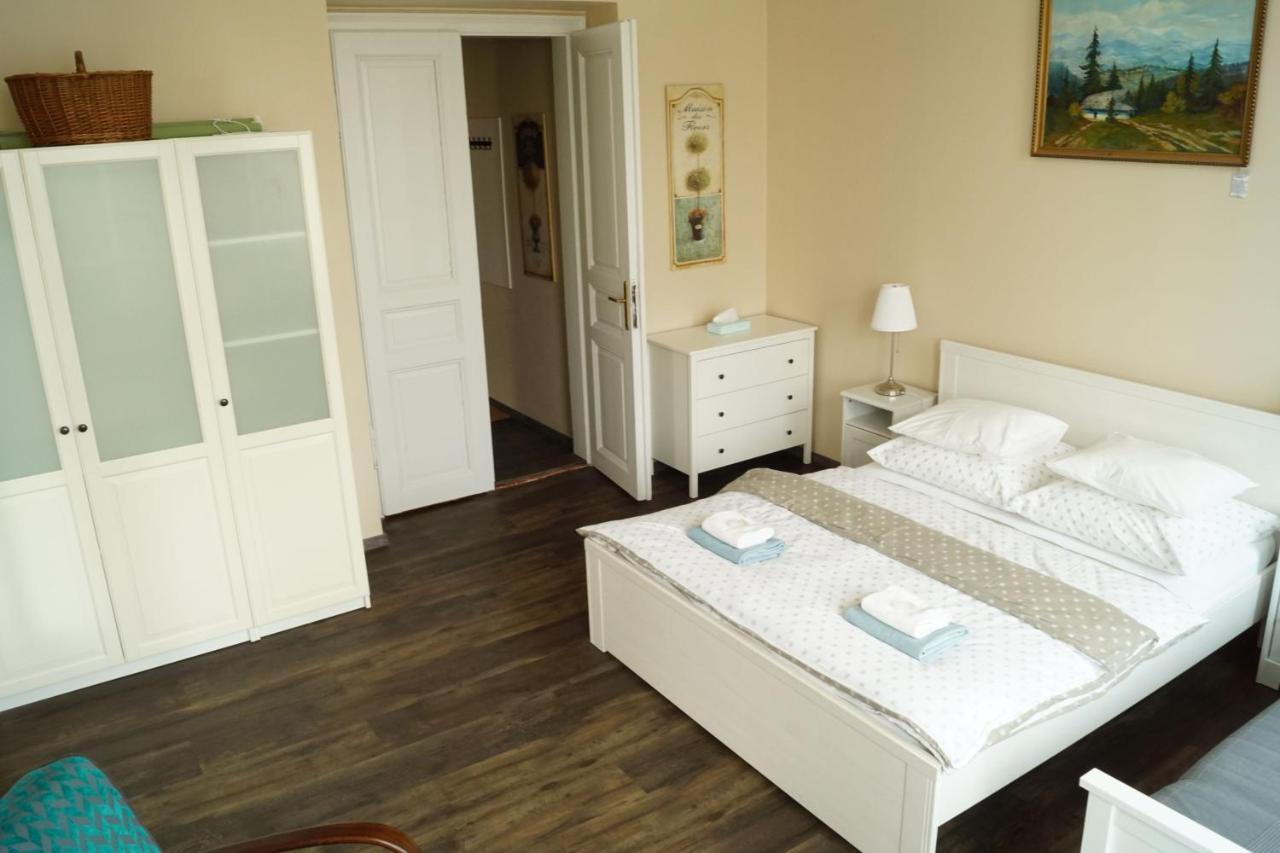 Apartmany Mary ลิโตเมริเซ ภายนอก รูปภาพ